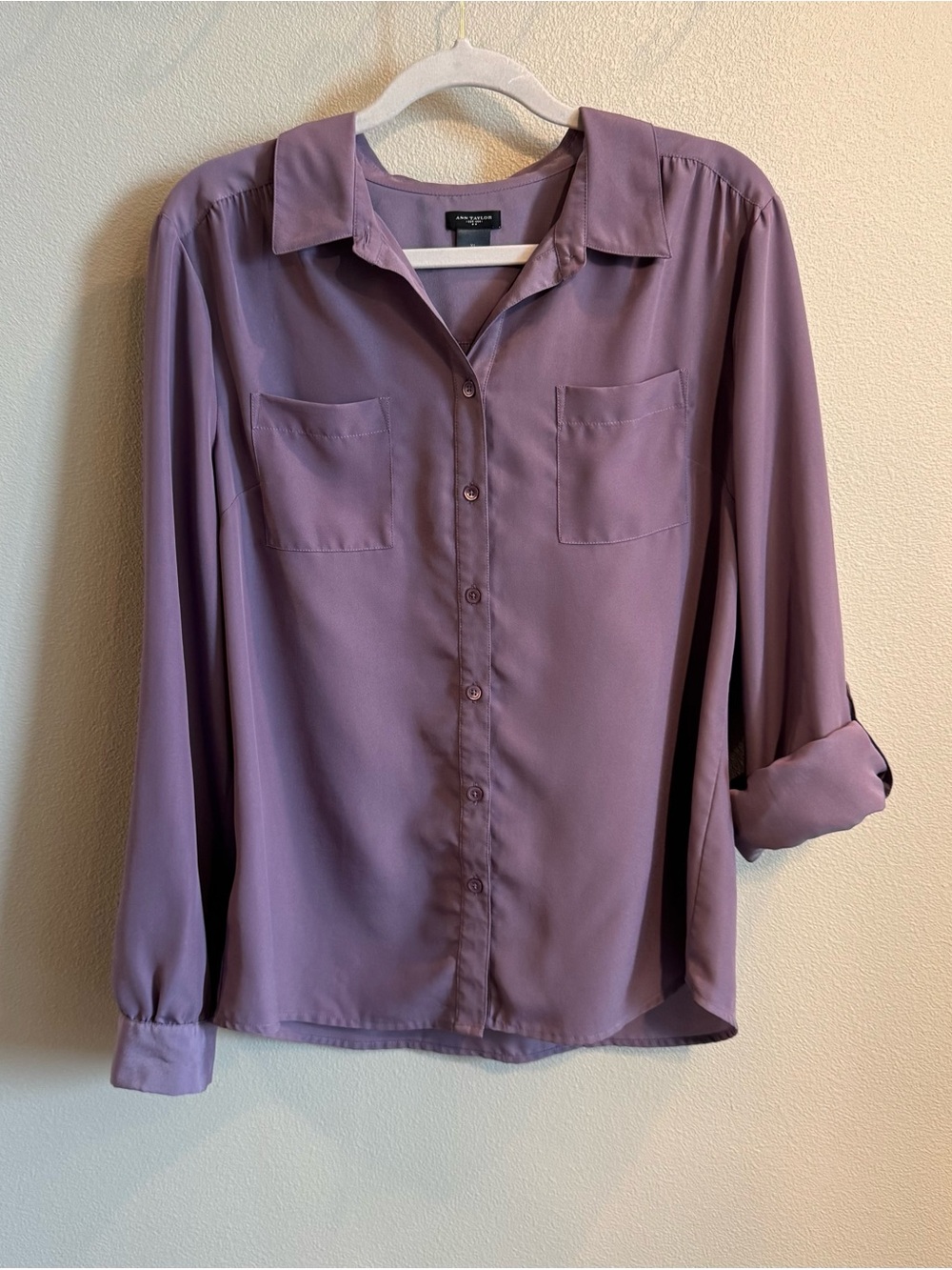 Ann Taylor Lavender Button-Front Pockets Roll Tab Sleeve Blouse